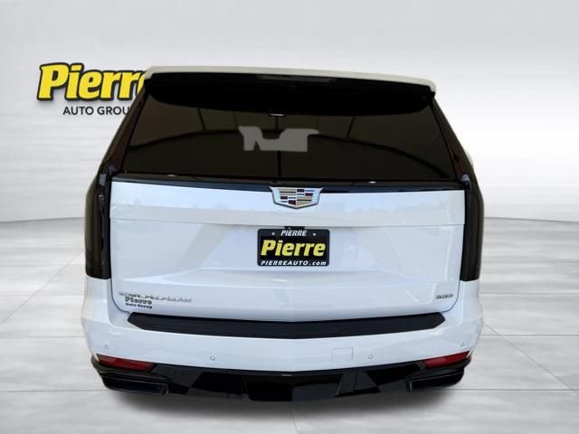 Used 2021 Cadillac Escalade Sport Platinum AWD/4WD image 3