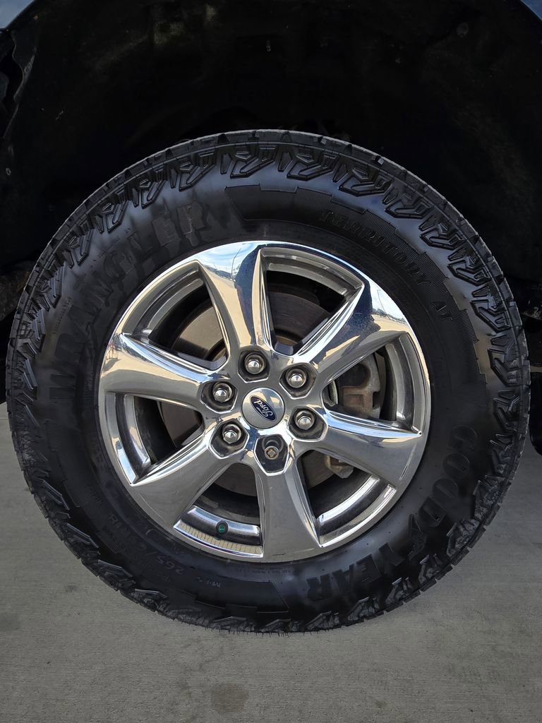 Used 2019 Ford F150 XLT w/ XTR Package image 20