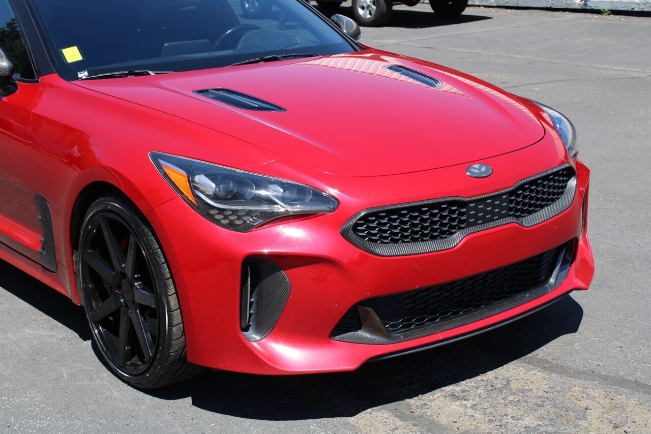 Used 2018 Kia Stinger GT2 AWD/4WD image 7
