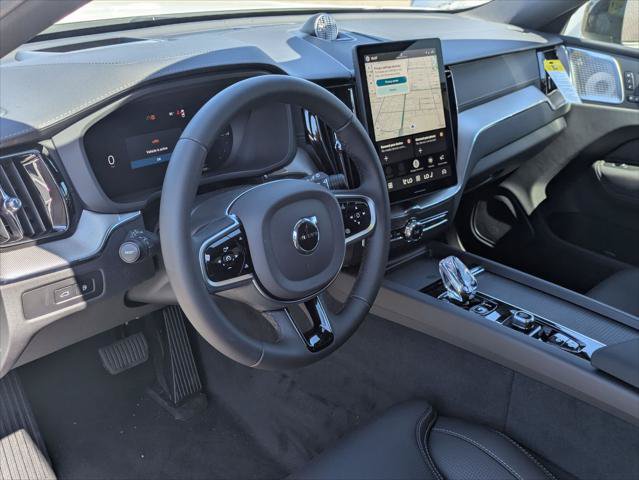 New 2026 Volvo XC60 T8 Ultra w/ Climate Package PRO AWD/4WD image 7