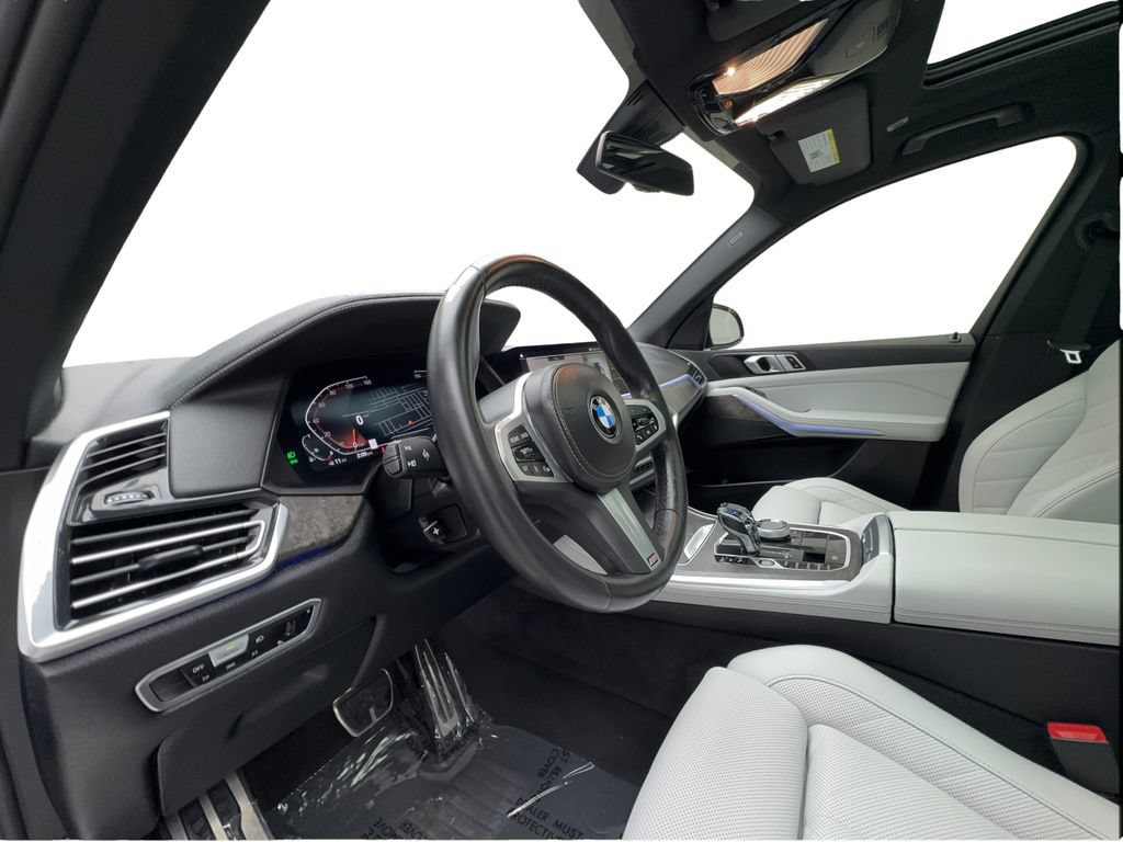 Used 2023 BMW X5 sDrive40i w/ M Sport Package RWD image 23