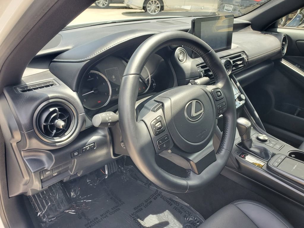 Used 2024 Lexus IS 300 w/ Premium Package RWD image 14