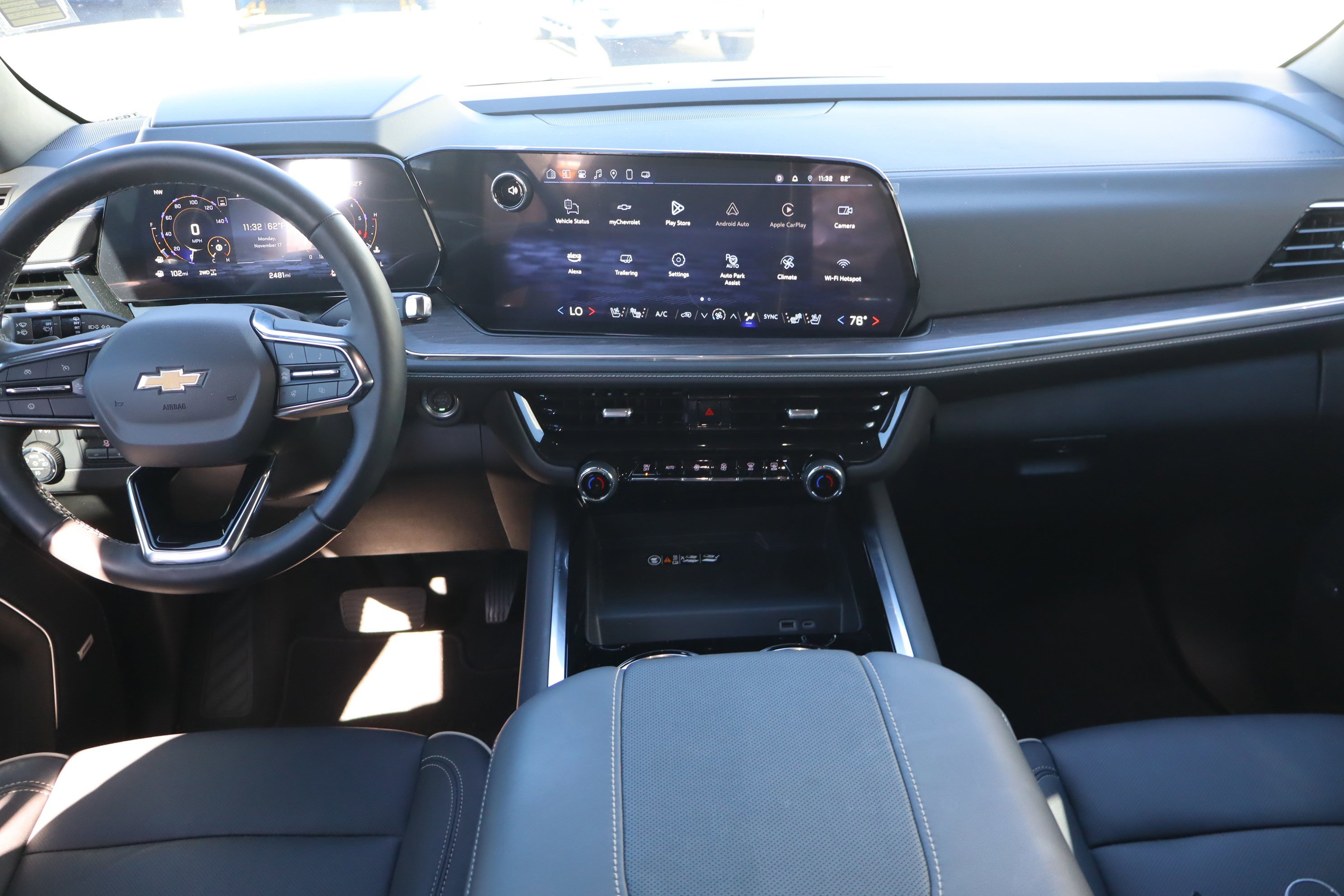 Used 2025 Chevrolet Tahoe Premier image 17