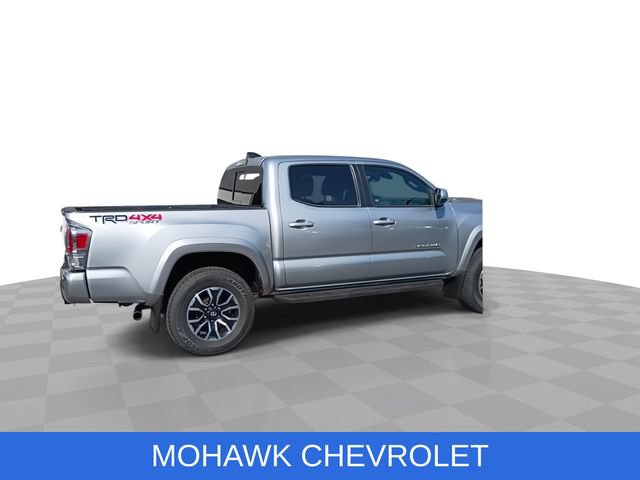 Used 2021 Toyota Tacoma TRD Sport w/ Technology Package AWD/4WD image 8