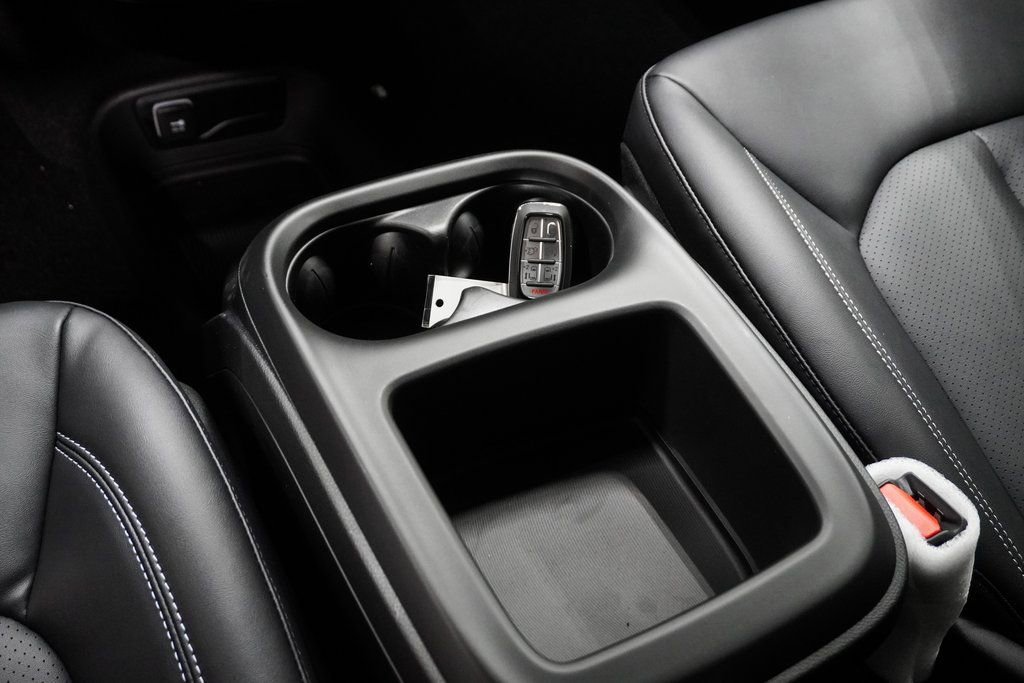 New 2026 Chrysler Pacifica Select w/ S Appearance Package image 27