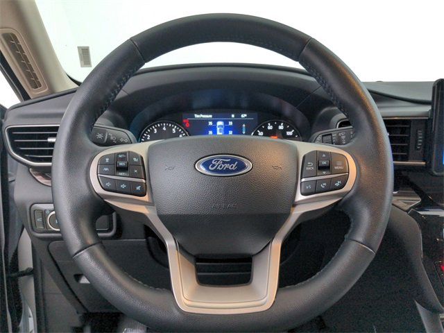 Used 2023 Ford Explorer Limited image 29
