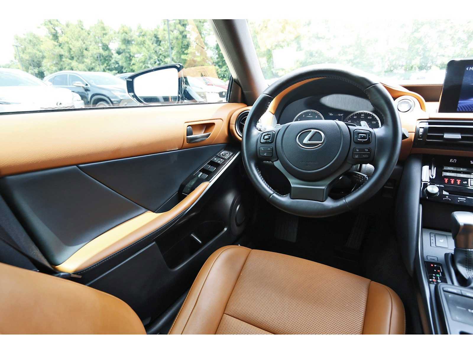 Used 2024 Lexus IS 350 F Sport RWD image 6