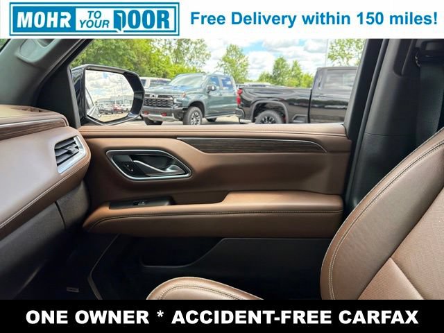 Used 2021 Chevrolet Suburban High Country w/ Premium Package AWD/4WD image 28