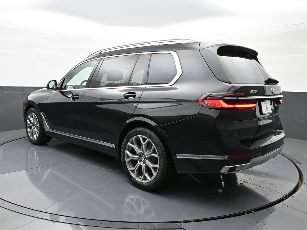 New 2026 BMW X7 xDrive40i w/ Premium Package image 5