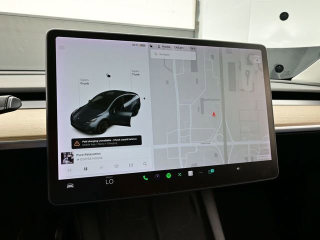 Used 2021 Tesla Model Y Long Range image 9