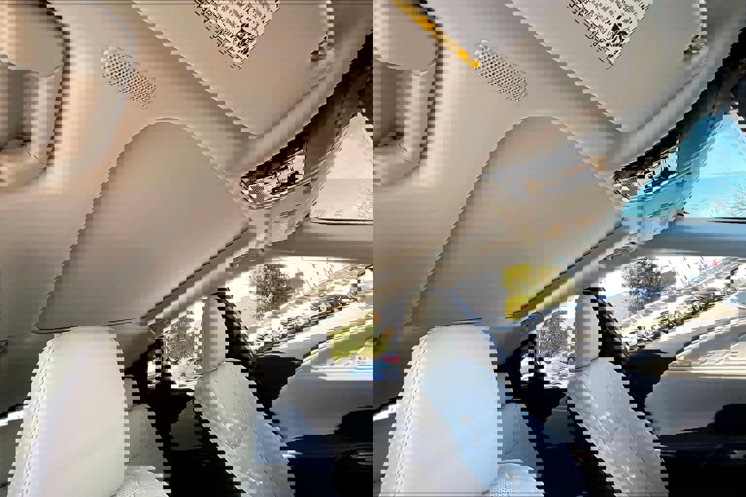 Certified 2025 Lexus RX 450h Luxury w/ Convenience Package image 23