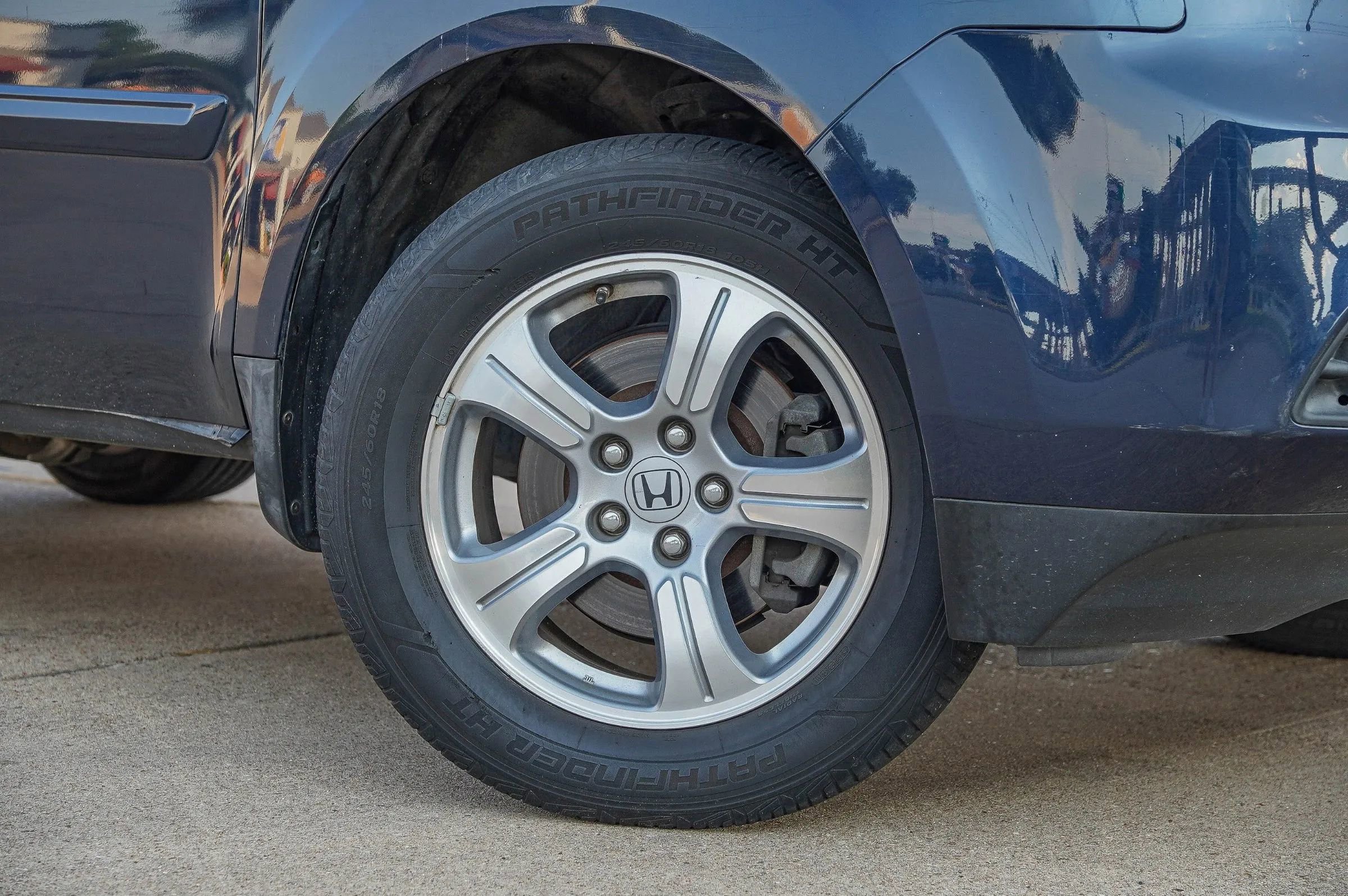 Used 2012 Honda Pilot EX-L image 3