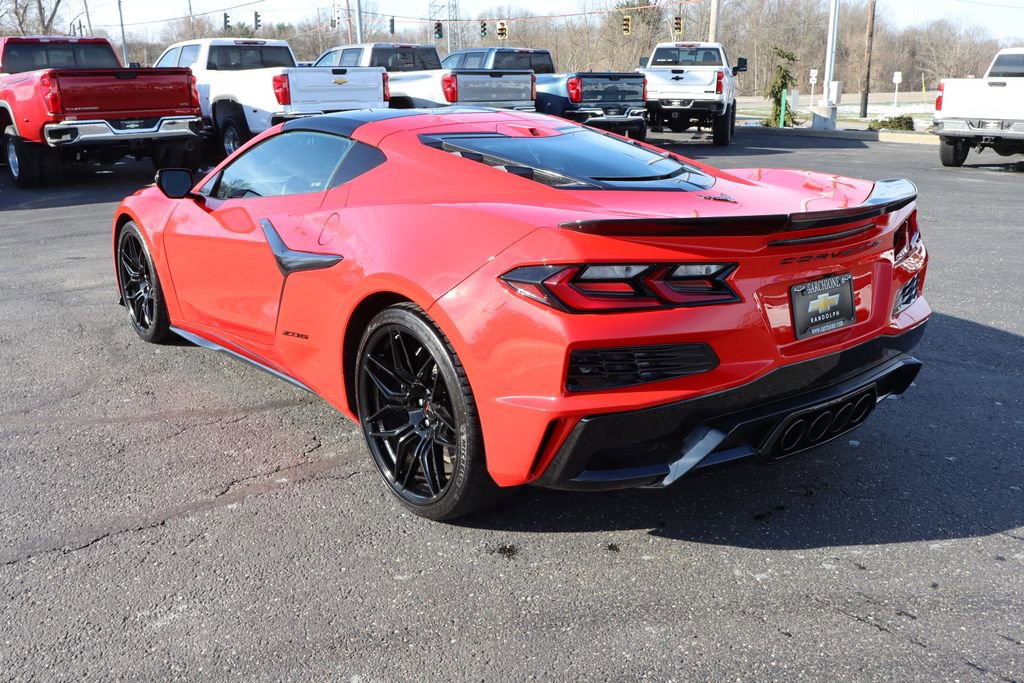 Used 2025 Chevrolet Corvette Z06 w/ Battery Protection Package image 3