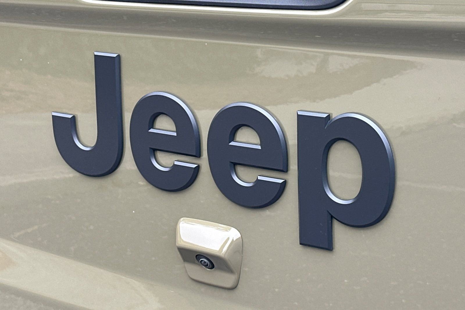 New 2026 Jeep Gladiator Sport AWD/4WD image 24