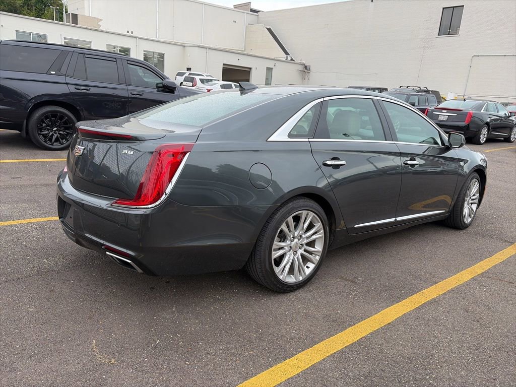 Used 2018 Cadillac XTS Luxury AWD/4WD image 6