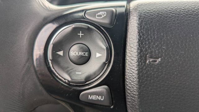 Used 2017 Honda Accord Touring image 26