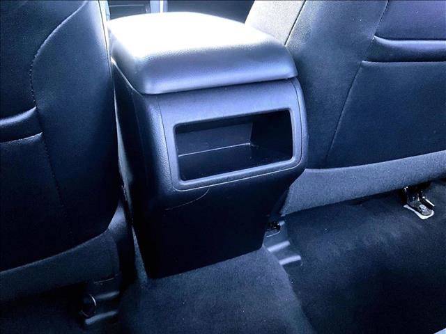 Used 2017 Toyota Camry SE FWD image 22