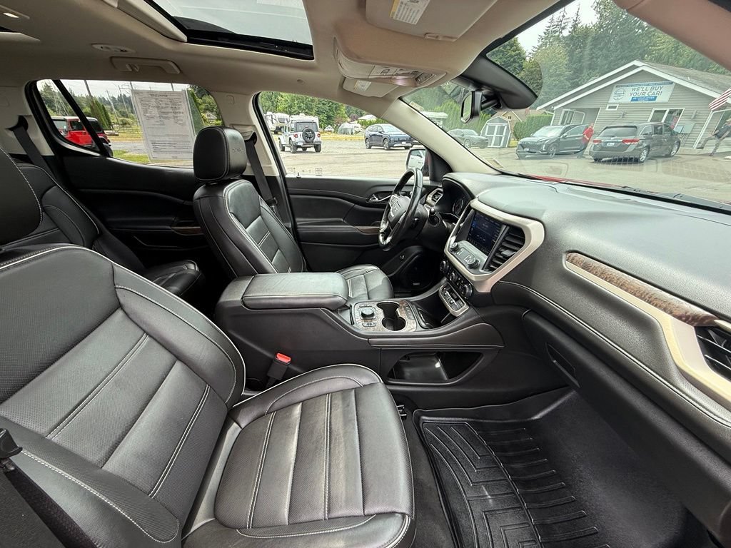 Used 2020 GMC Acadia Denali AWD/4WD image 25