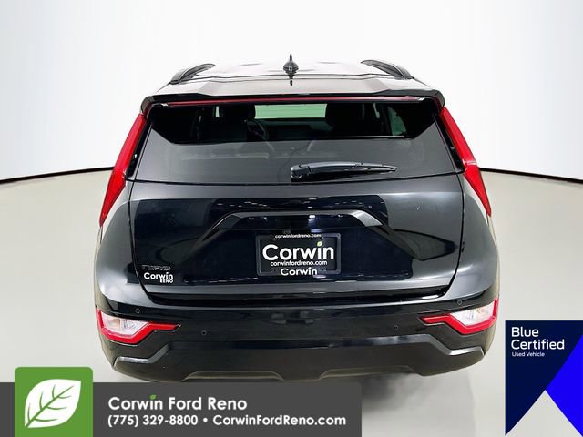 Used 2024 Kia Niro EX Touring image 9