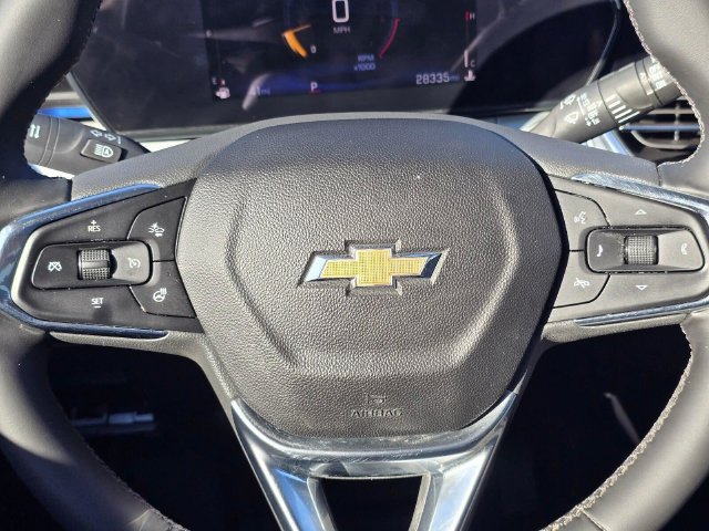 Used 2024 Chevrolet Trax LT w/ Sunroof Package FWD image 25