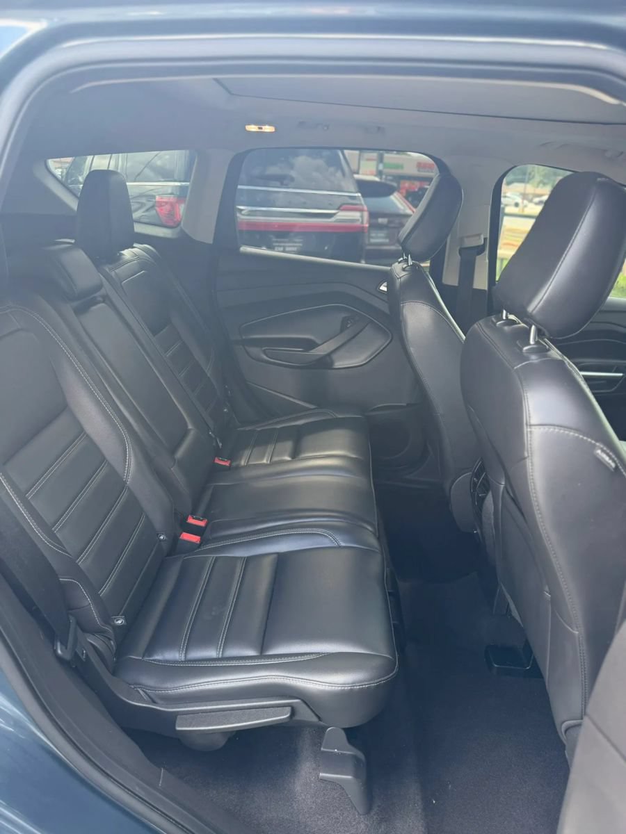 Used 2019 Ford Escape SEL AWD/4WD image 17