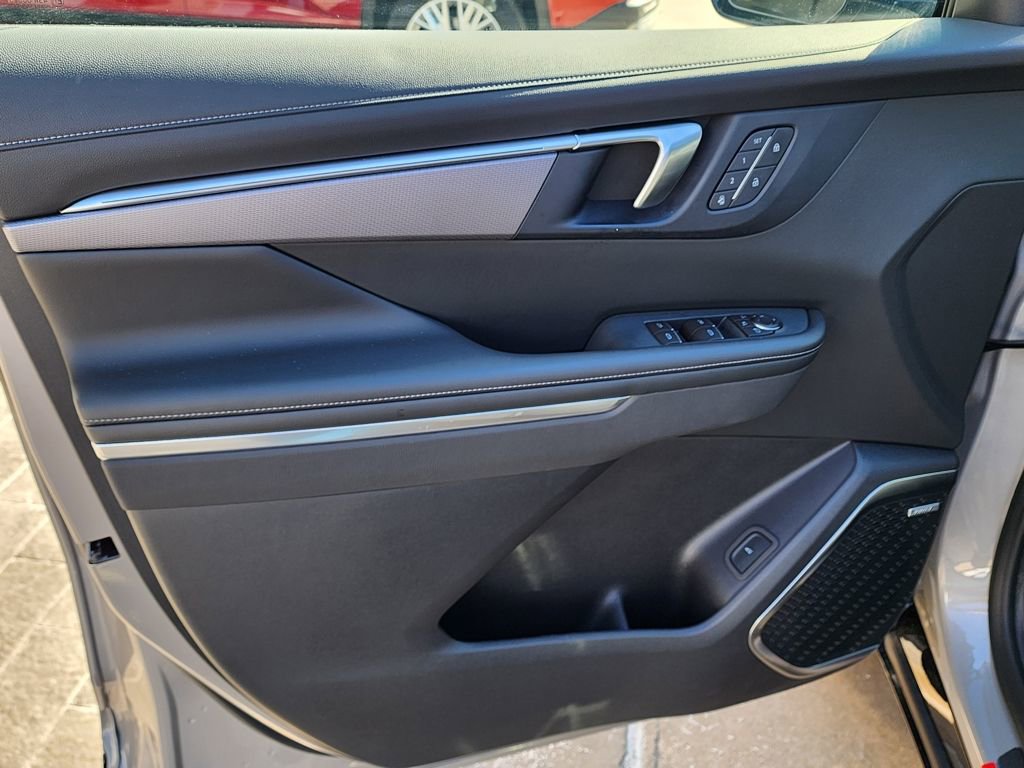 New 2026 Buick Enclave Sport Touring w/ Power Package image 13