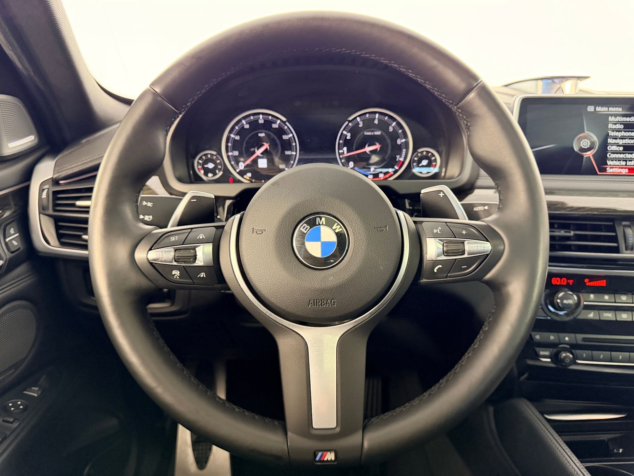 Used 2016 BMW X6 xDrive50i image 15