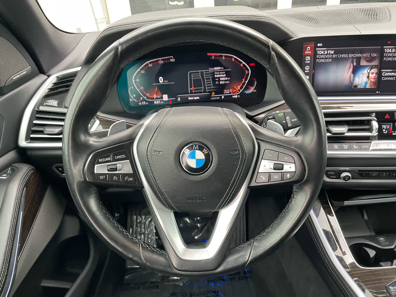 Used 2020 BMW X5 sDrive40i w/ Luxury Seating Package image 12