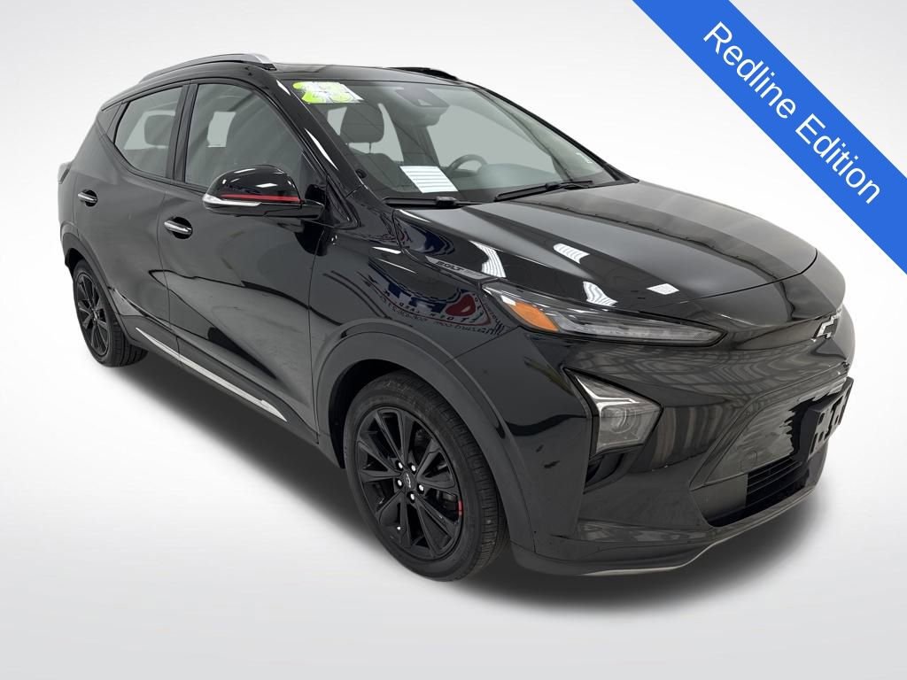 Used 2023 Chevrolet Bolt EUV Premier w/ Sun & Sound Package image 3