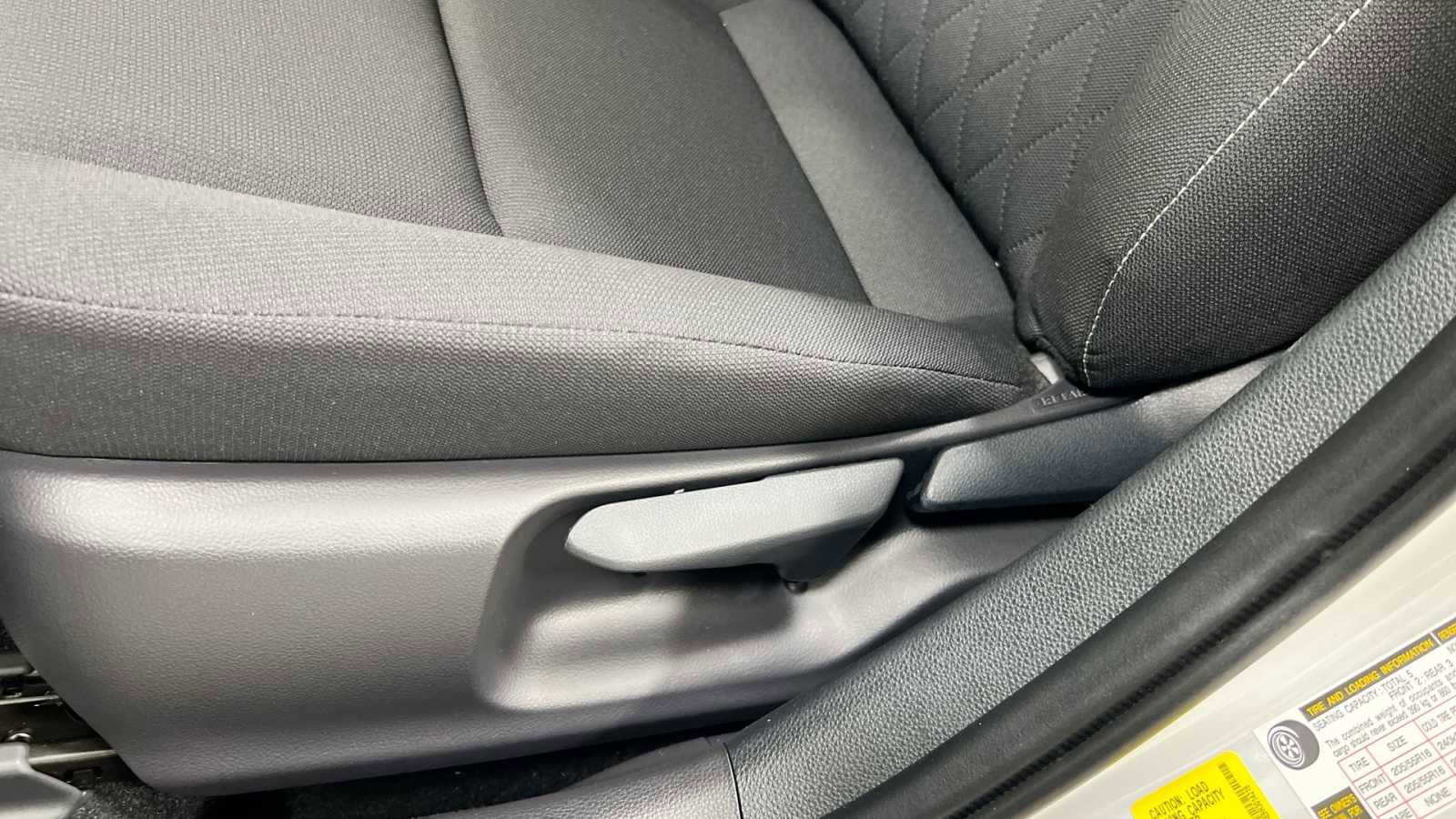 New 2024 Toyota Corolla LE image 14