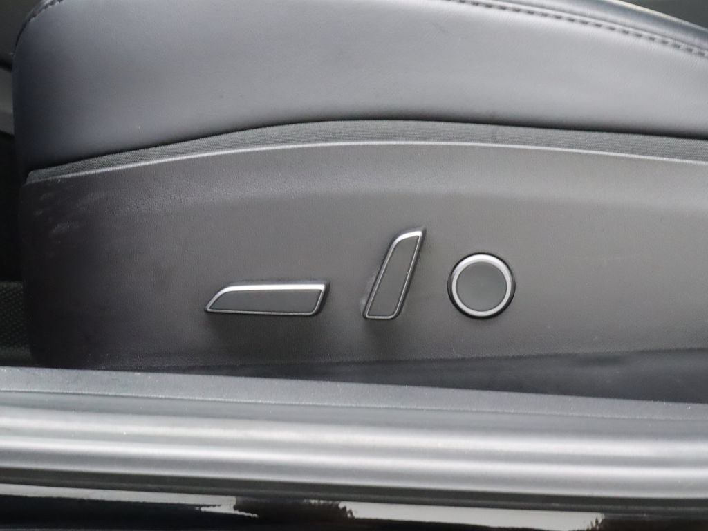 Used 2022 Tesla Model 3 Long Range AWD/4WD image 10