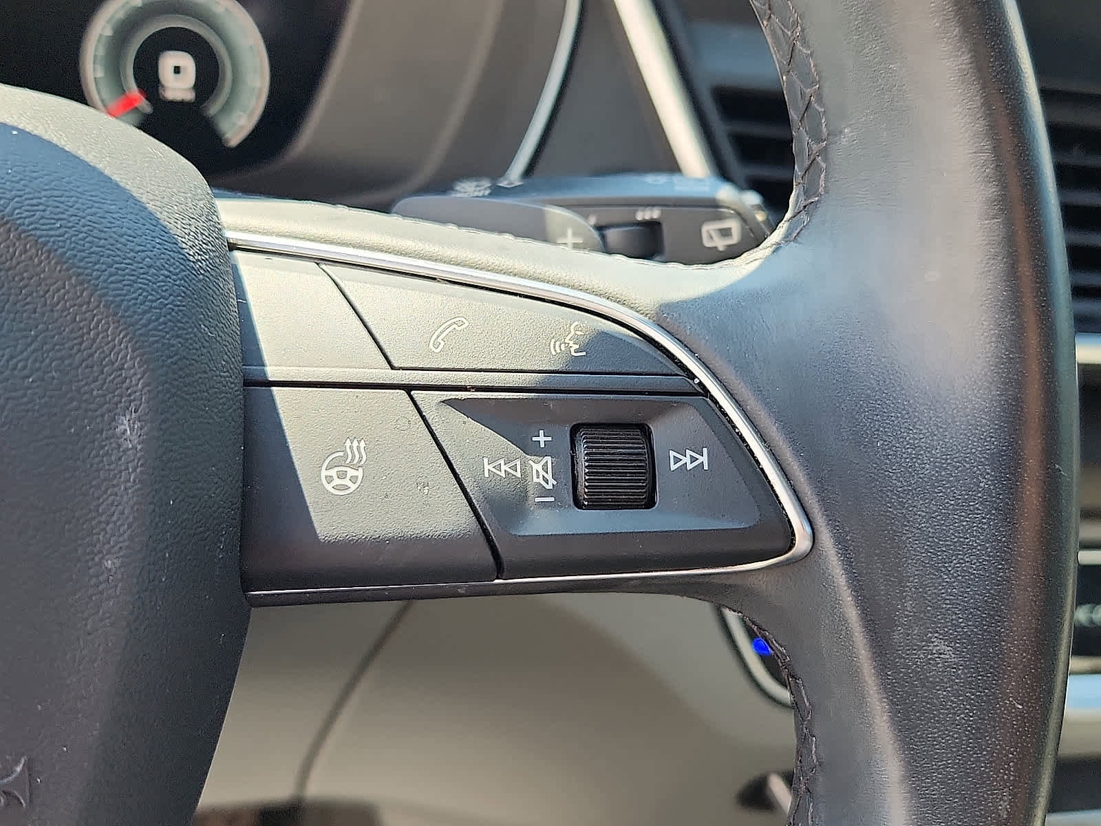 Used 2023 Audi Q5 2.0T Premium Plus w/ Premium Plus Package image 25