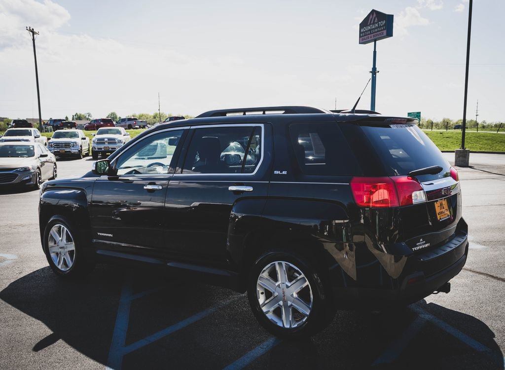 Used 2011 GMC Terrain SLE FWD image 21