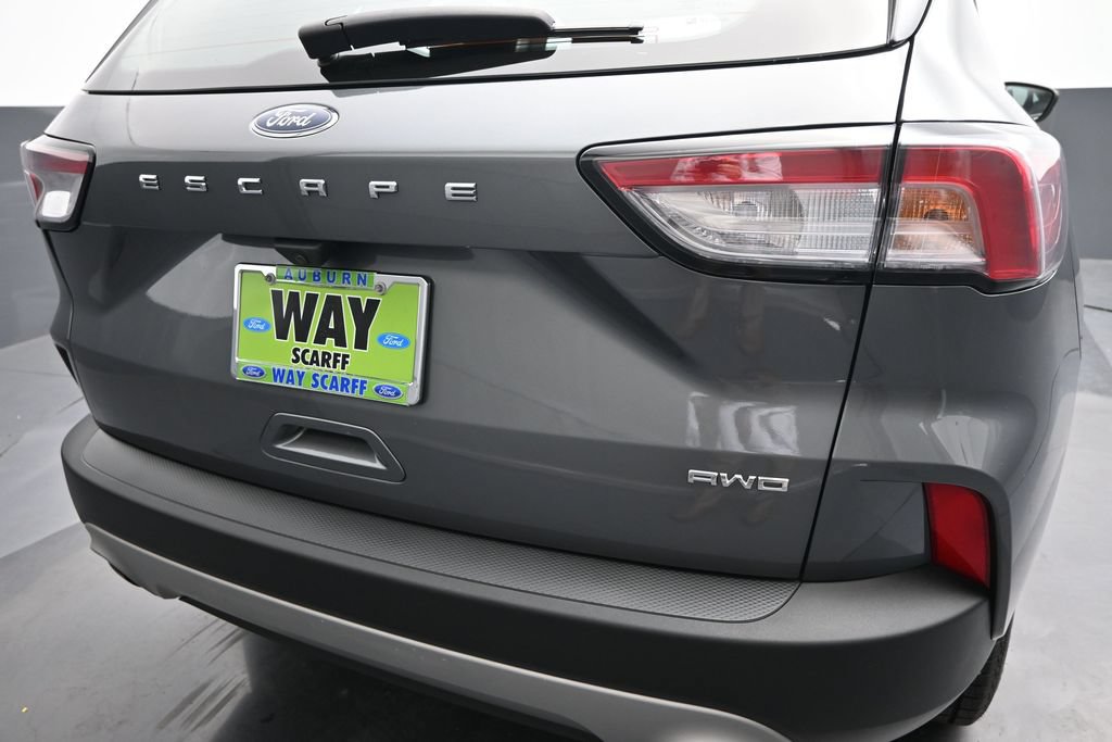 Used 2022 Ford Escape S AWD/4WD image 2