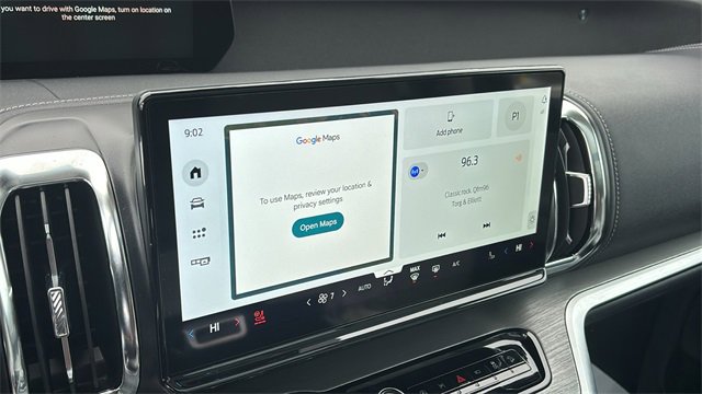 Used 2025 Ford Expedition Platinum image 18