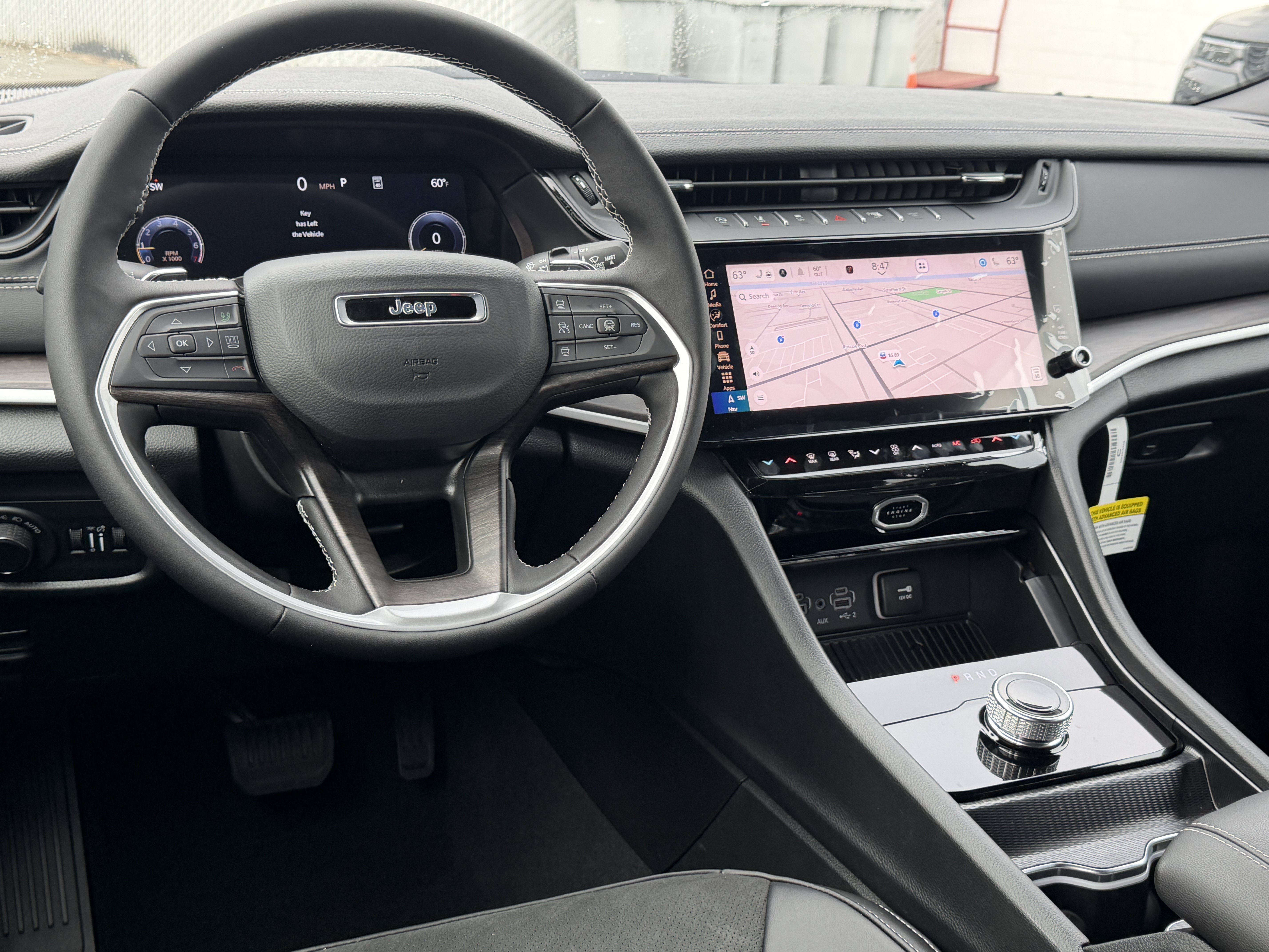 New 2026 Jeep Grand Cherokee Altitude RWD image 31