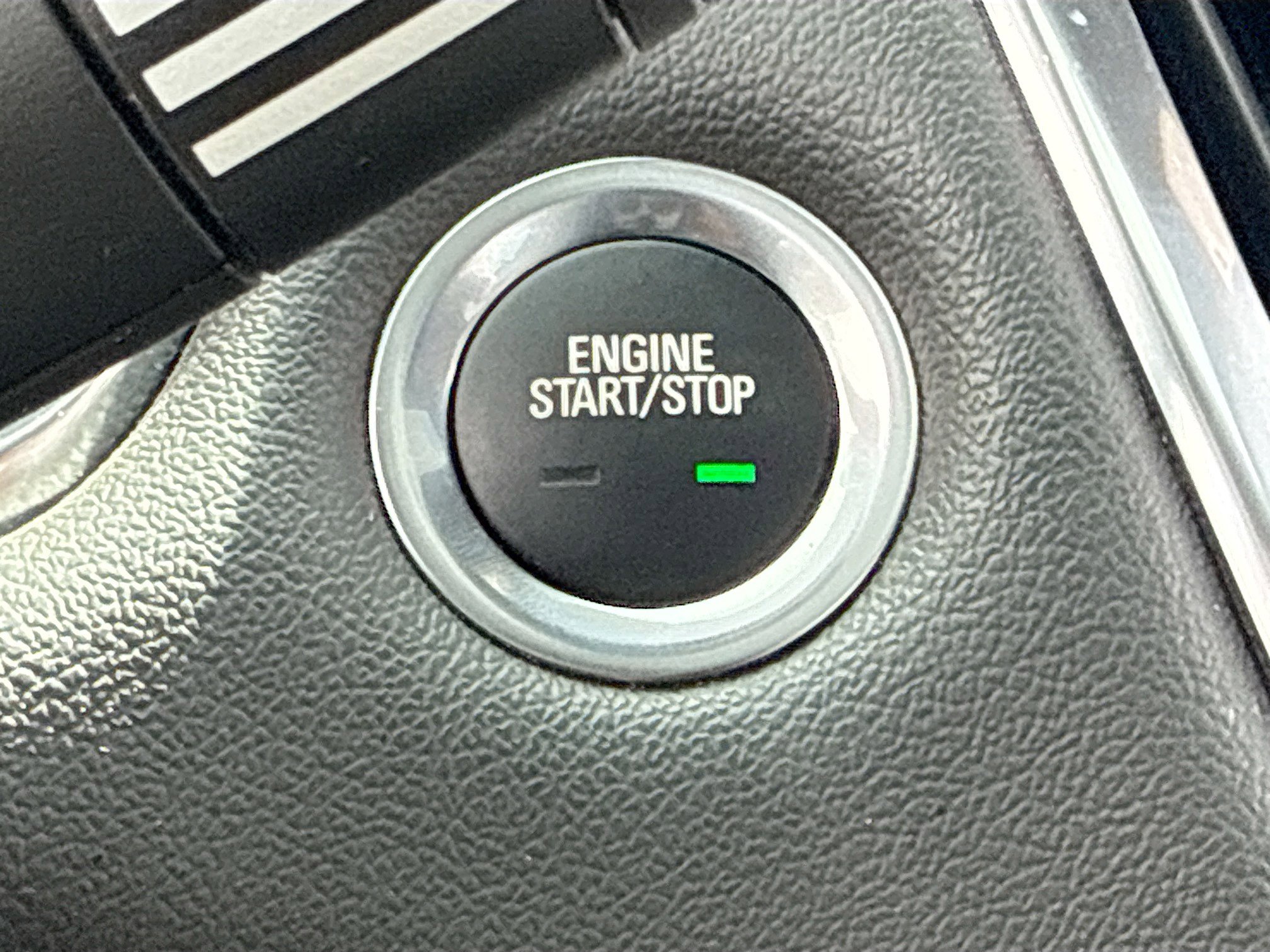 Used 2023 Chevrolet Traverse Premier AWD/4WD image 9