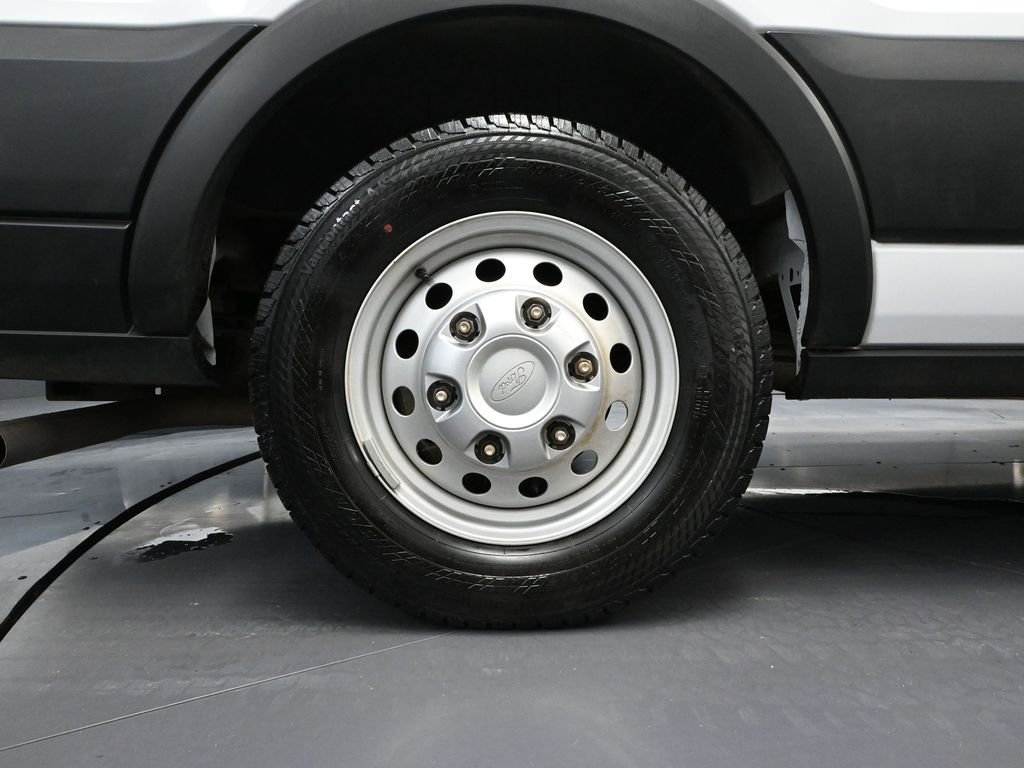 Used 2023 Ford Transit 350 XL image 15