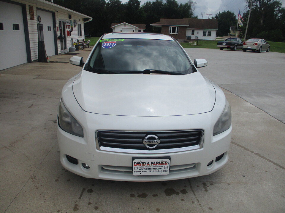 Used 2014 Nissan Maxima 3.5 SV w/ Sport Package FWD image 3