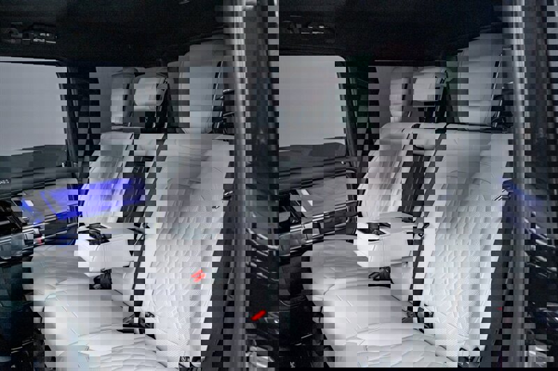 Used 2025 Mercedes-Benz G 63 AMG AMG G 63 image 37