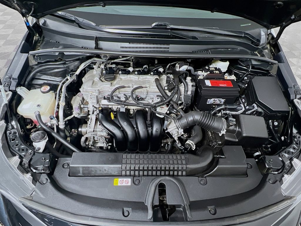Used 2021 Toyota Corolla LE image 27