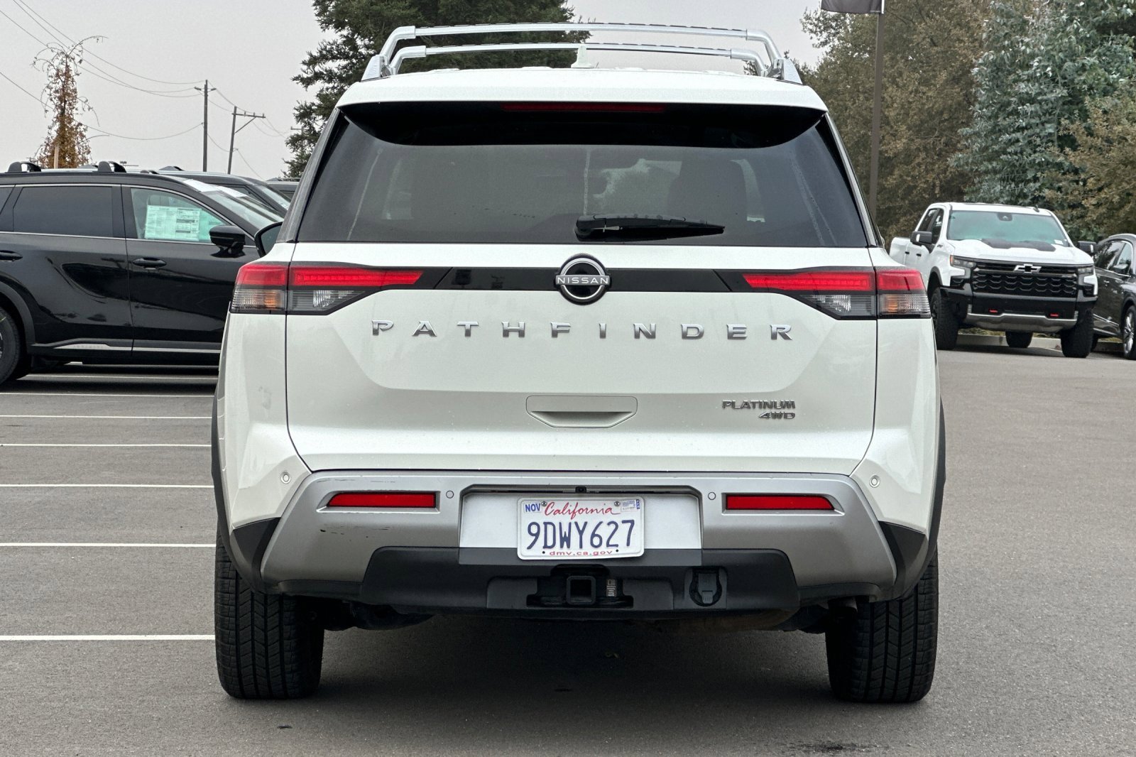 Used 2023 Nissan Pathfinder Platinum image 5