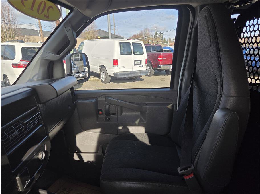 Used 2019 Chevrolet Express 2500 w/ Driver Convenience Package RWD image 19