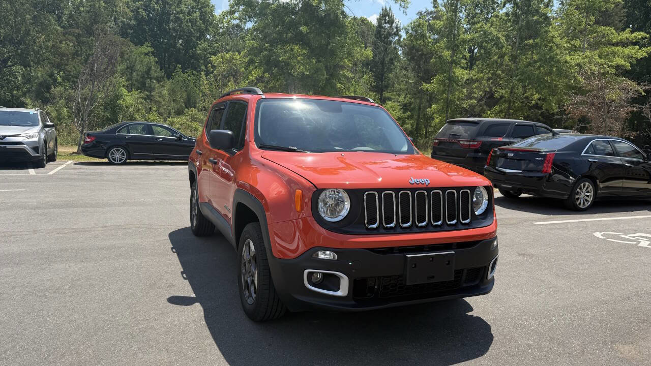 Used 2017 Jeep Renegade Sport w/ Power & Air Group AWD/4WD image 1