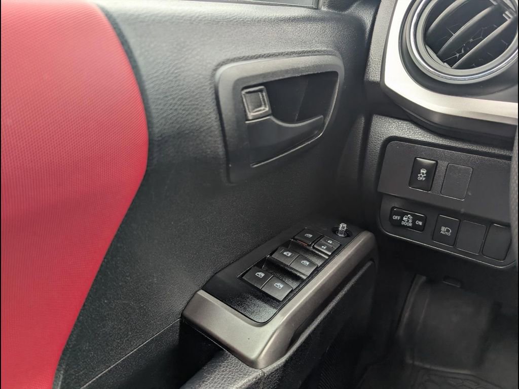 Used 2023 Toyota Tacoma SR5 RWD image 19