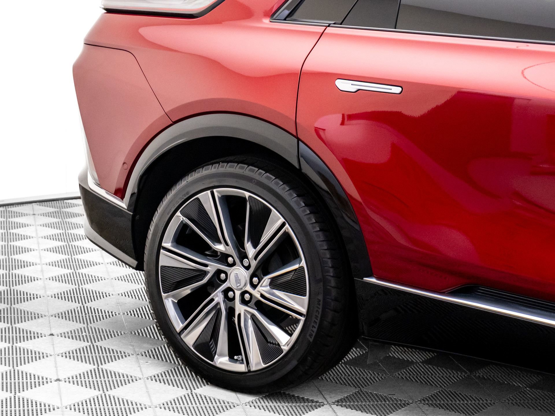 Certified 2024 Cadillac Lyriq Luxury w/ LPO, Floor Liner Package image 39