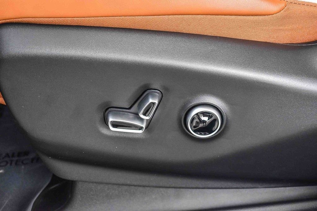 New 2026 Chrysler Pacifica Pinnacle w/ Trailer Tow Group image 22