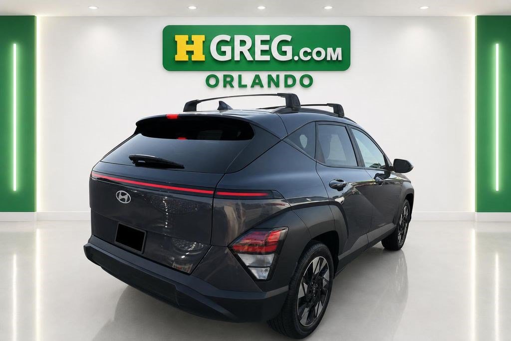 Used 2024 Hyundai Kona SEL w/ Convenience Package FWD image 6