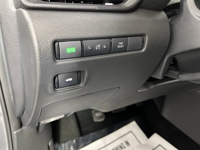 Certified 2025 Nissan Sentra S FWD image 30