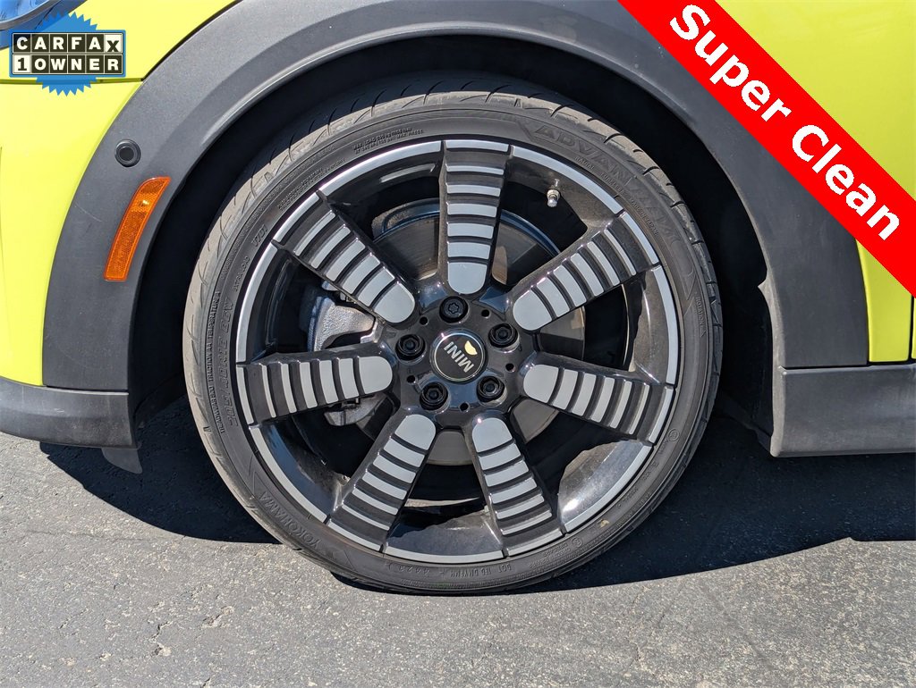 Used 2022 MINI Cooper S w/ Driver Assistance Package image 9